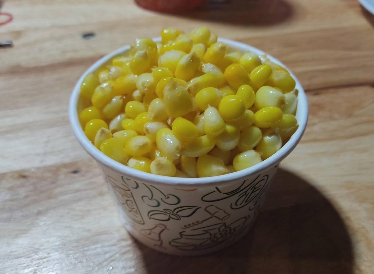 Profile ไอศครีม น้องเบนซ์หวานๆเย็นๆ